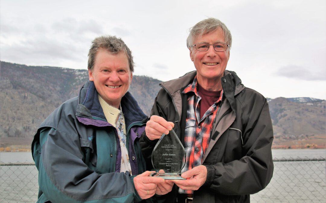 John Gates receives Outstanding Volunteer Award from BC Lake Stewardship Society